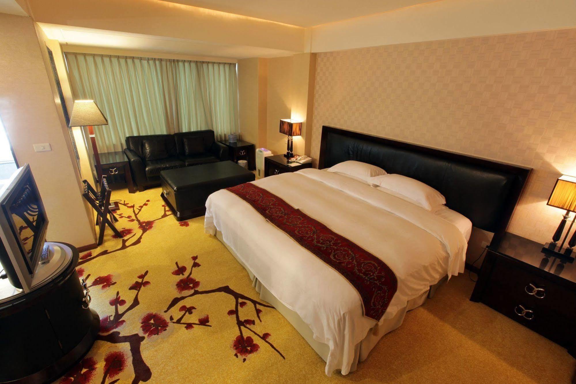Art Spa Hotel Yilan Kültér fotó